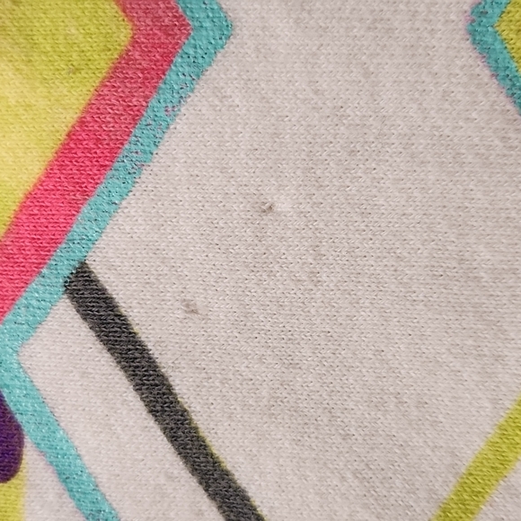 TNA hoodie - Picture 4 of 8